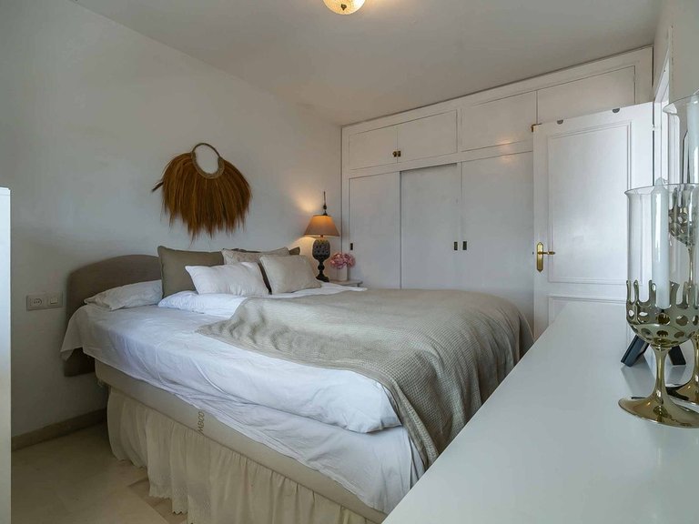 Apartment for Sale in Fuengirola, Malaga 30