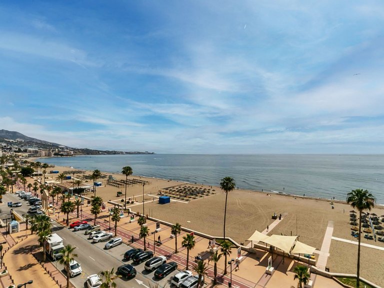 Apartment for Sale in Fuengirola, Malaga 41