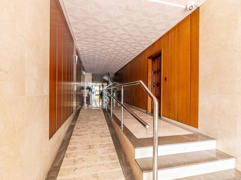 Apartment for Sale in Fuengirola, Malaga 48