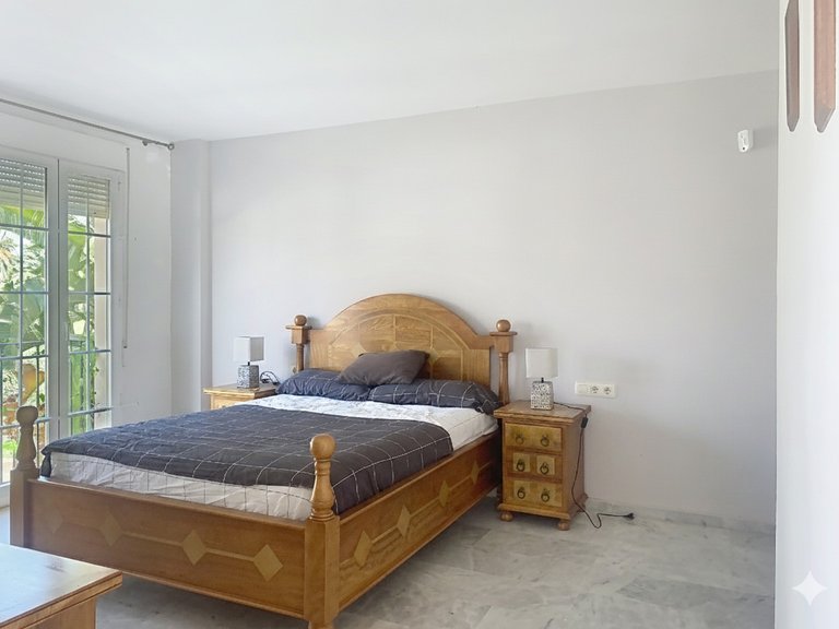 Villa for Sale in Guadalmina Alta, Malaga 20