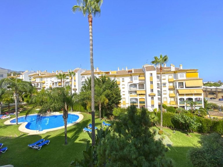 Apartment for Sale in Marbella, Malaga 12