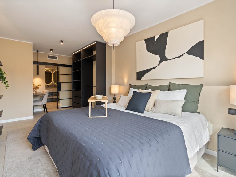 Apartment for Sale in Nueva Andalucía, Malaga 13