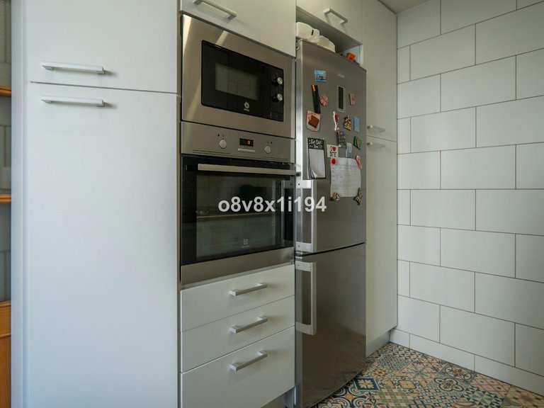 Apartment for Sale in Málaga, Malaga 12
