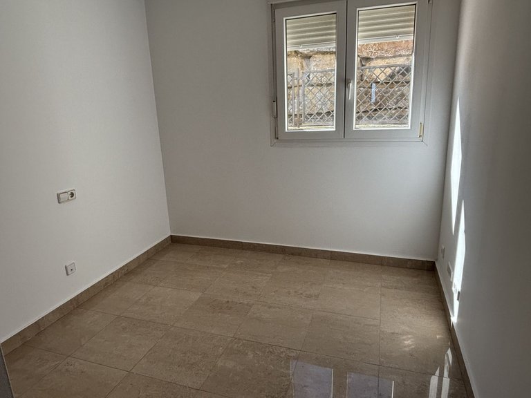 Apartment for Sale in La Duquesa, Malaga 10