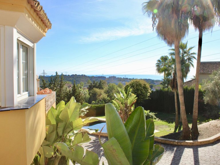 Villa for Sale in Hacienda Las Chapas, Malaga 13