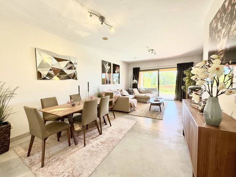 Apartment for Sale in Los Flamingos, Malaga 10