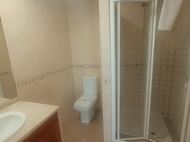 Villa for Sale in Alhaurín De La Torre, Malaga 11
