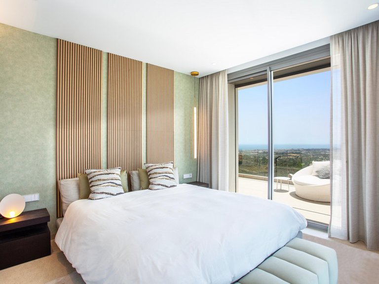 Penthouse for Sale in Costa del Sol La Quinta, Malaga 15