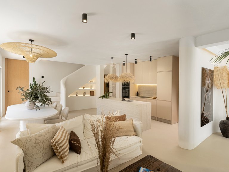 Villa for Sale in El Pinillo, Malaga 11