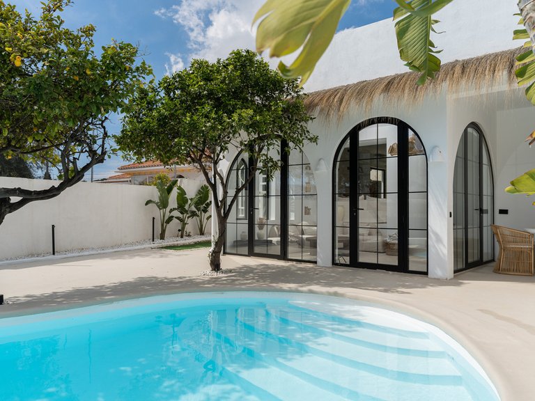 Villa for Sale in El Pinillo, Malaga 2