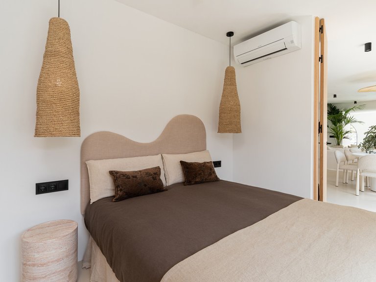 Villa for Sale in El Pinillo, Malaga 40
