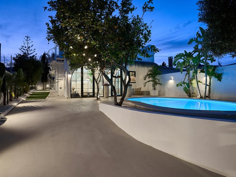 Villa for Sale in El Pinillo, Malaga 8