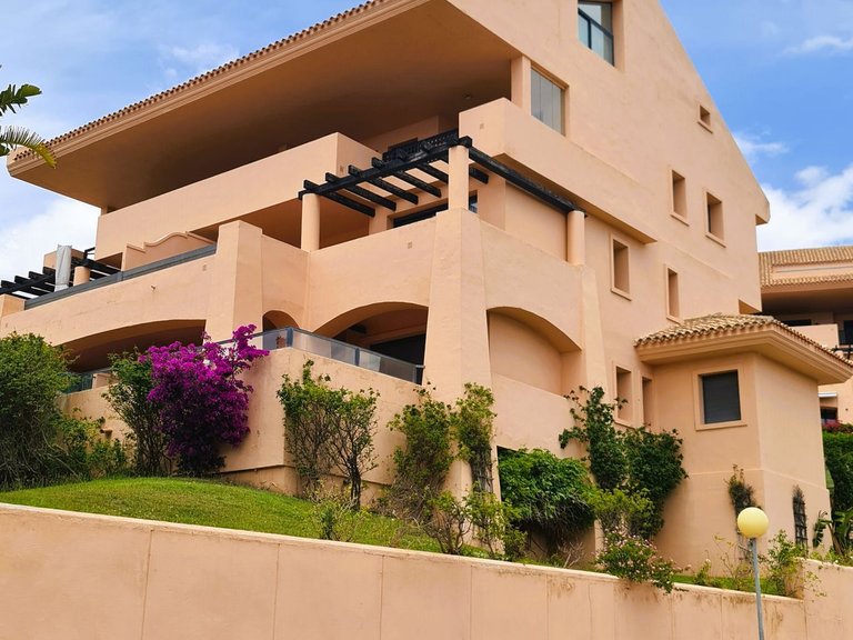 Apartment for Sale in Calahonda, Malaga 23