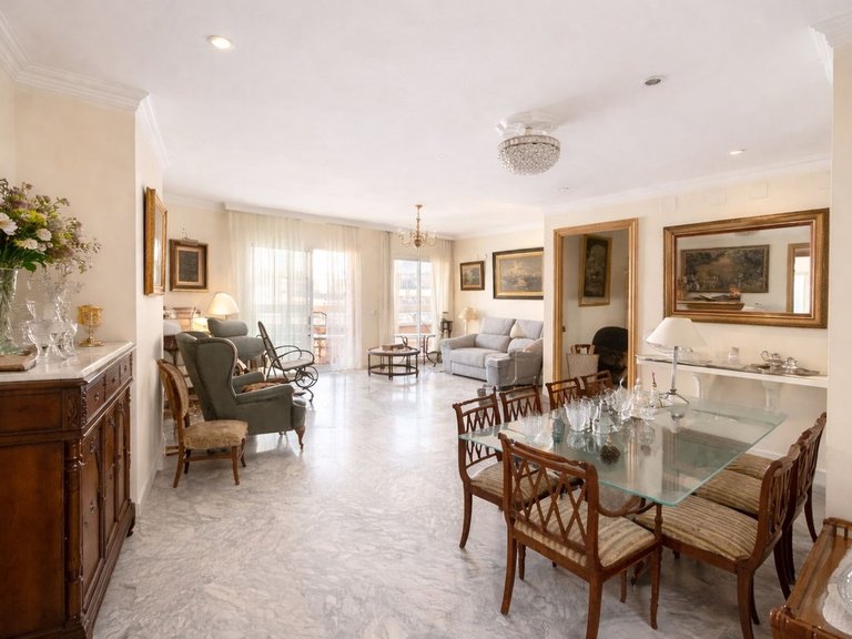 Apartment for Sale in Marbella, Malaga 1