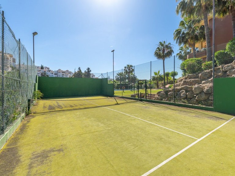 Apartment for Sale in Benalmadena Costa, Malaga 23