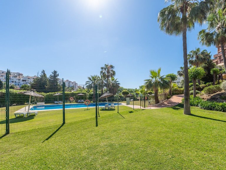 Apartment for Sale in Benalmadena Costa, Malaga 24