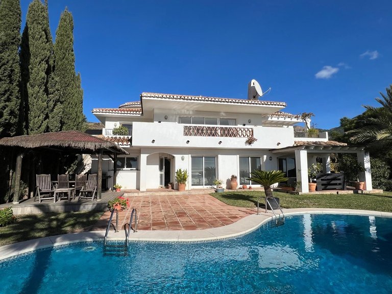 Villa for Sale in Mijas, Malaga 4