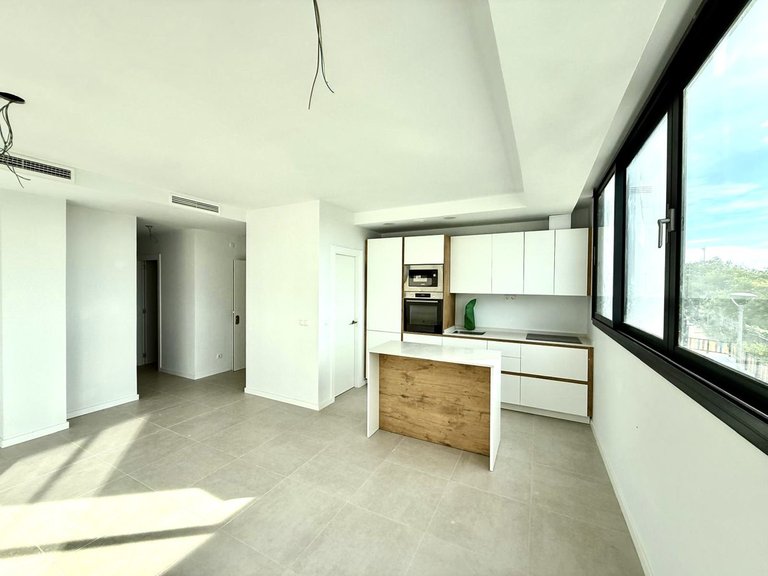 Penthouse for Sale in Estepona, Malaga 5