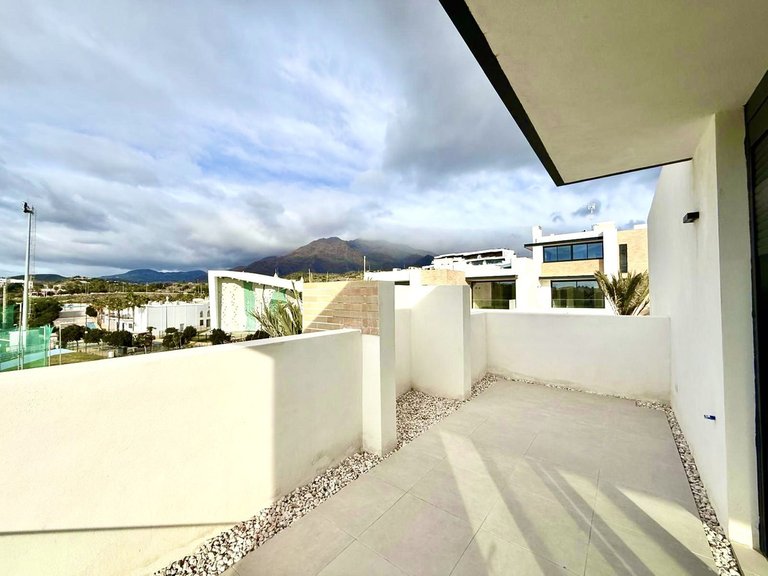 Penthouse for Sale in Estepona, Malaga 9