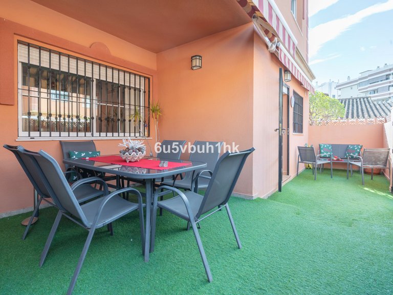 Villa for Sale in Fuengirola, Malaga 1