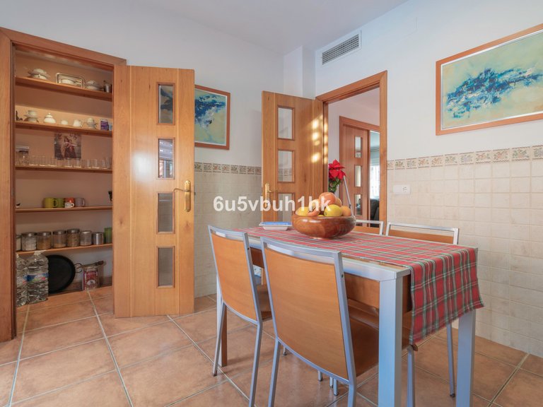 Villa for Sale in Fuengirola, Malaga 14