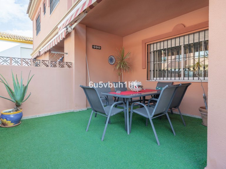 Villa for Sale in Fuengirola, Malaga 2