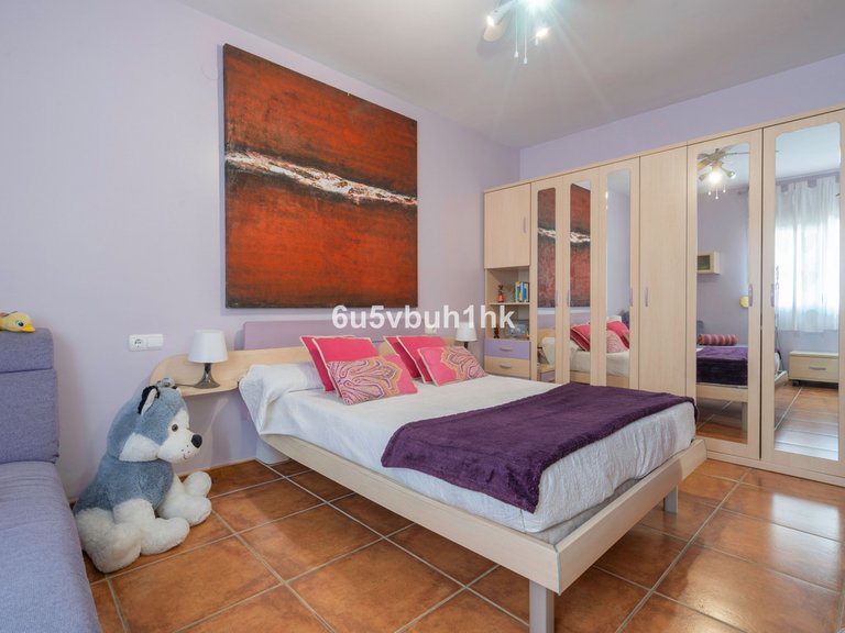 Villa for Sale in Fuengirola, Malaga 22