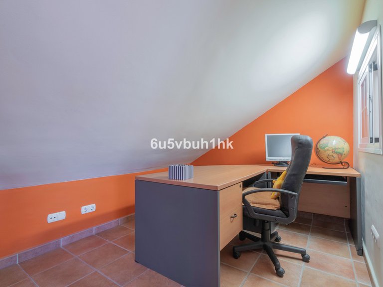 Villa for Sale in Fuengirola, Malaga 29