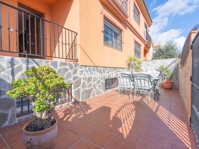 Villa for Sale in Fuengirola, Malaga 42