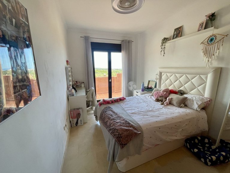 Villa for Sale in Estepona, Malaga 11