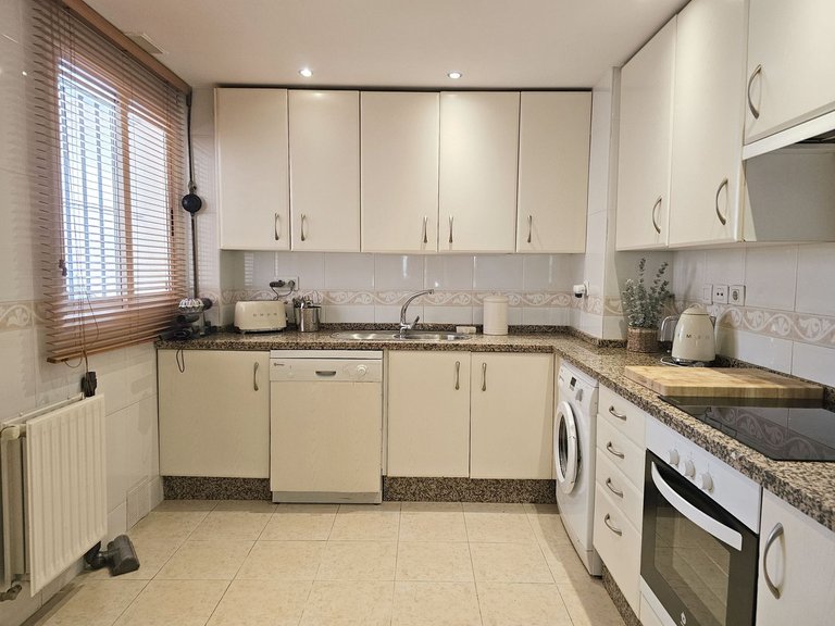 Apartment for Sale in Guadalmina Alta, Malaga 5