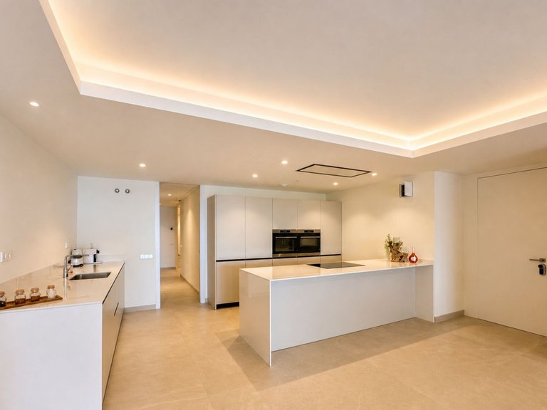 Apartment for Sale in Estepona, Malaga 10