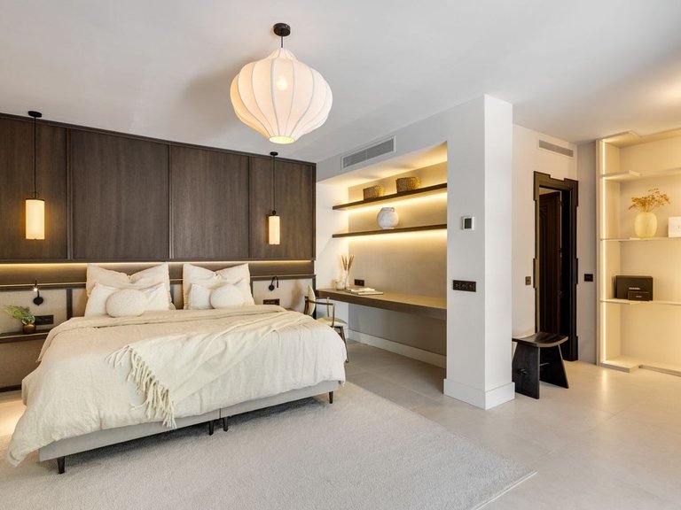 Villa for Sale in Nueva Andalucía, Malaga 29