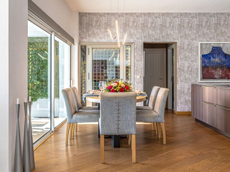 Villa for Sale in Las Chapas, Malaga 24