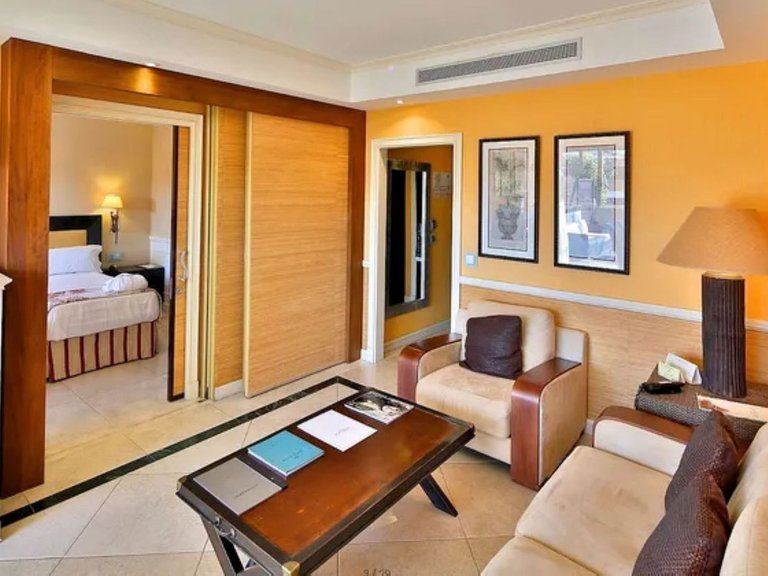 Apartment for Sale in Puerto Banús, Malaga 7