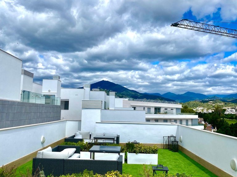 Apartment for Sale in Nueva Andalucía, Malaga 16
