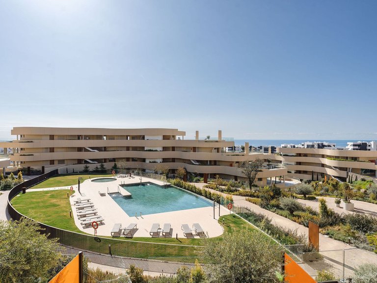 Apartment for Sale in Higueron, Malaga 4