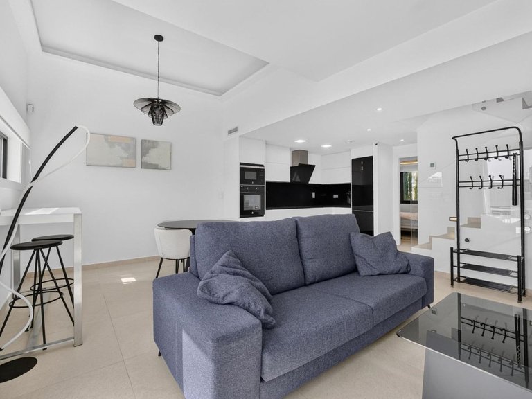 Villa for Sale in Guardamar Del Segura, Alicante 11