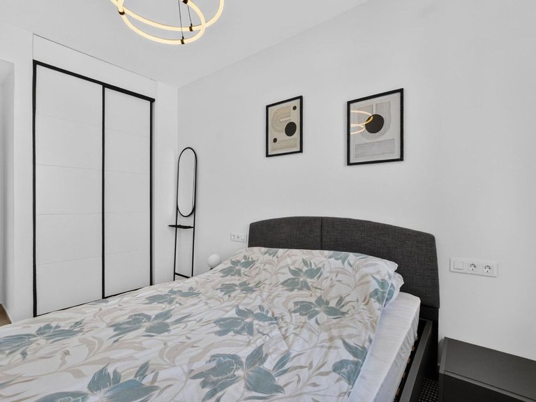 Villa for Sale in Guardamar Del Segura, Alicante 22