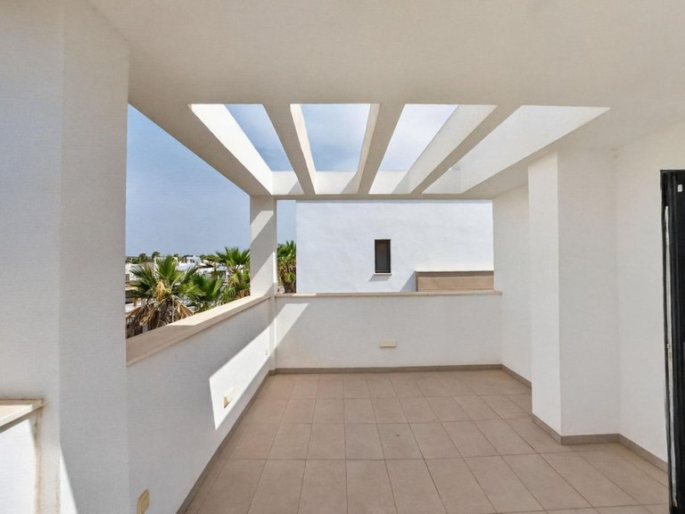 Villa for Sale in Guardamar Del Segura, Alicante 37