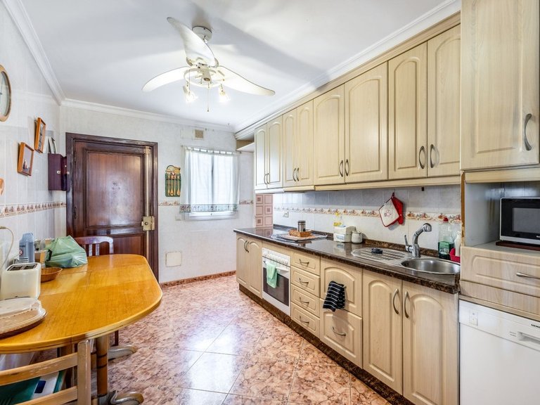 Apartment for Sale in Fuengirola, Malaga 15