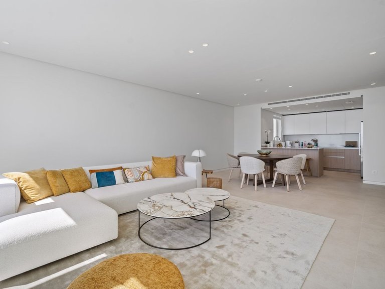 Apartment for Sale in Marbella, Malaga 10