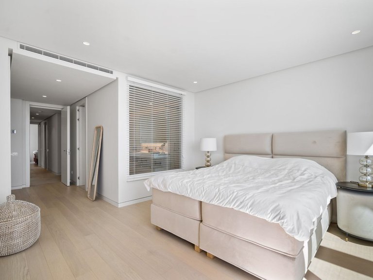Apartment for Sale in Marbella, Malaga 16