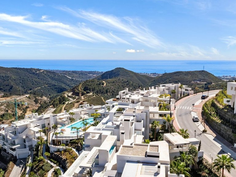 Apartment for Sale in Marbella, Malaga 2