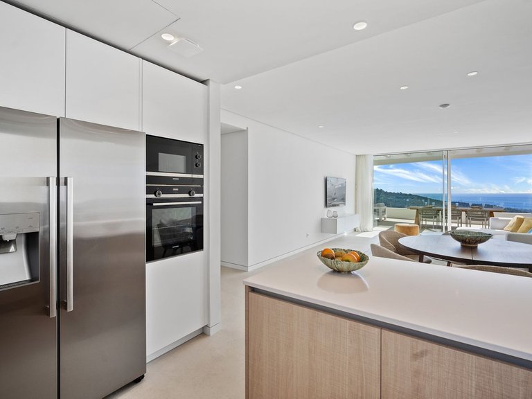 Apartment for Sale in Marbella, Malaga 9