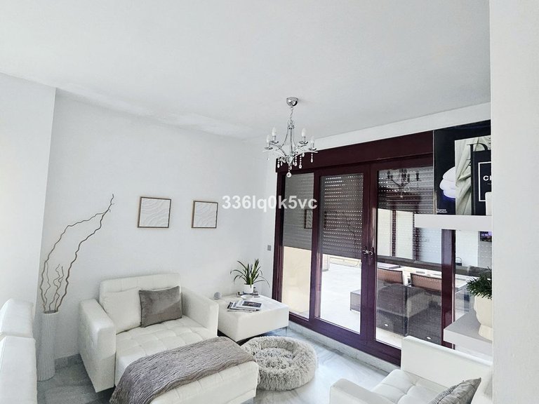 Villa for Sale in Benahavís, Malaga 14