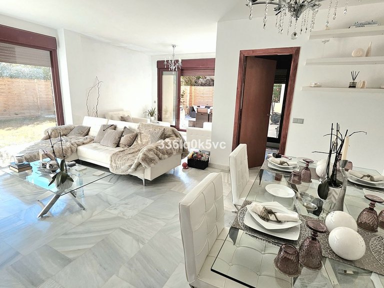 Villa for Sale in Benahavís, Malaga 3