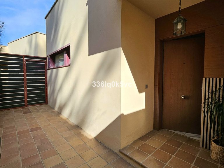 Villa for Sale in Benahavís, Malaga 8