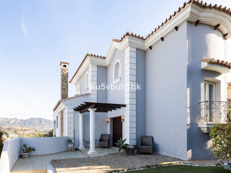 Villa for Sale in Mijas, Malaga 1