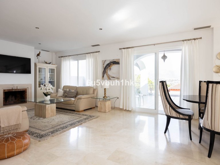 Villa for Sale in Mijas, Malaga 10